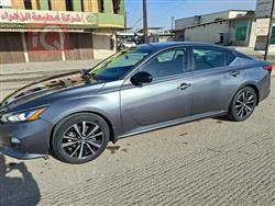 نيسان ألتيما